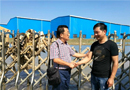 湖北省門業(yè)協(xié)會(huì)谷志民會(huì)長(zhǎng)慰問(wèn)湖北受災(zāi)木門企業(yè)