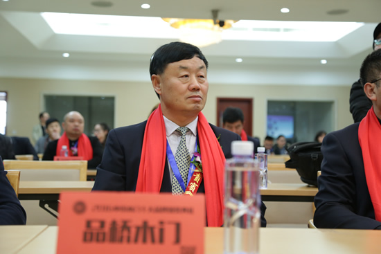 劉春勝：品橋木門認真做專業(yè)的好木門