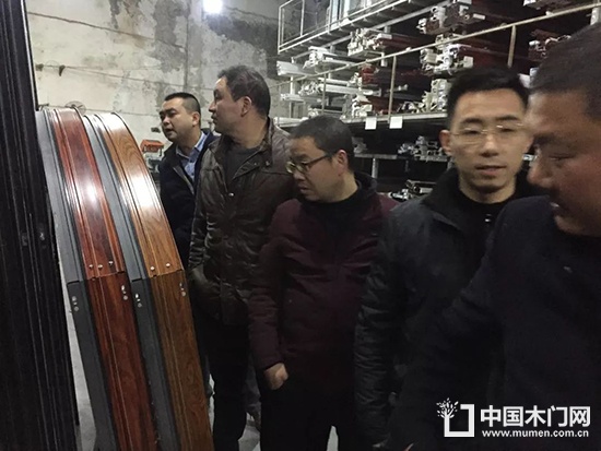 重慶鋁合金門窗行業(yè)協(xié)會