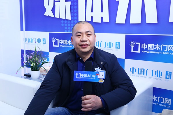 楠桂園木門(mén)榮獲中國(guó)木門(mén)十大人氣品牌