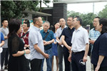 成都市衛(wèi)健委黨組書記、主任謝強一行到千川木門調研職業(yè)健康
