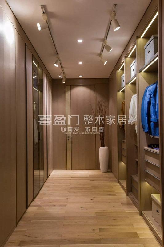 喜盈門木門：輕奢新中式，意想不到的美！