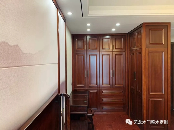 藝龍木門·全屋定制：精美柜體案例大全，美觀實(shí)用的設(shè)計感！