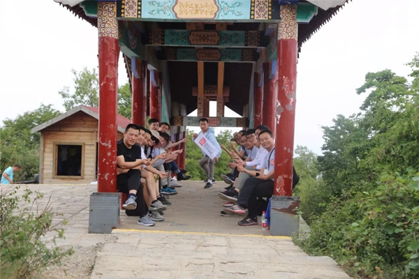 尚佰木門·整木定制客服工程部精英團隊河南之旅圓滿結束！