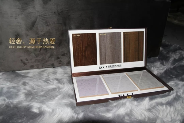 這個(gè)夏天，潤成創(chuàng)展帶你玩轉(zhuǎn)UV板色彩！
