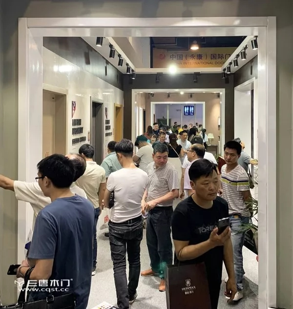 三唐木門門業(yè)博覽會(huì)完美落幕，2019與您攜手前行
