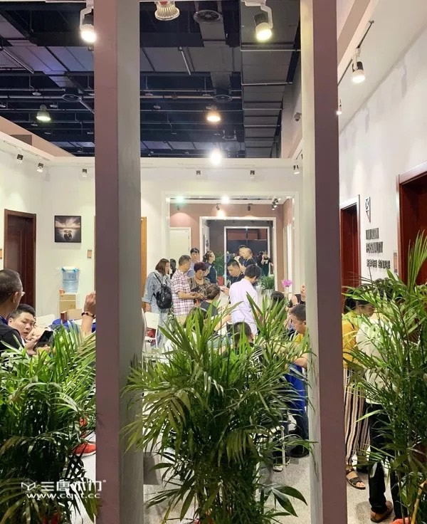 三唐木門門業(yè)博覽會(huì)完美落幕，2019與您攜手前行