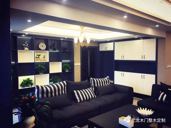 藝龍木門(mén)：整木定制輕奢的完整解釋?zhuān)瑵q姿勢(shì)！