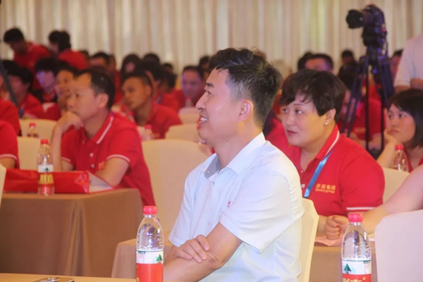 群喜木門2019新品發(fā)布會開啟無限驚喜！