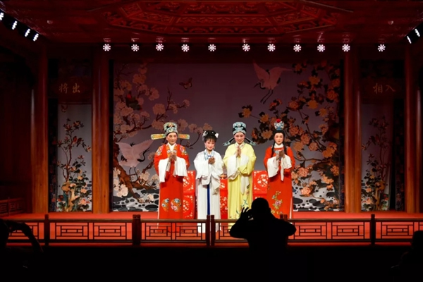 圖森整體木作中堅(jiān)俱樂(lè)部嵊州會(huì)議成功召開