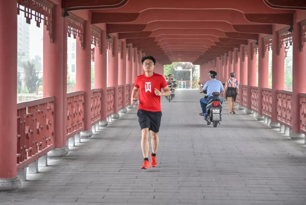 圖森整體木作中堅(jiān)俱樂(lè)部嵊州會(huì)議成功召開