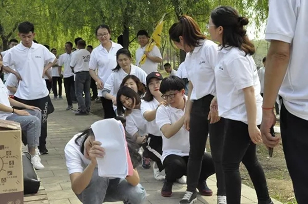 美固門窗2019春游團建活動圓滿結束，不負芳華不負卿！