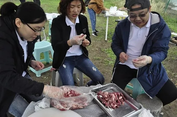 美固門窗2019春游團建活動圓滿結束，不負芳華不負卿！