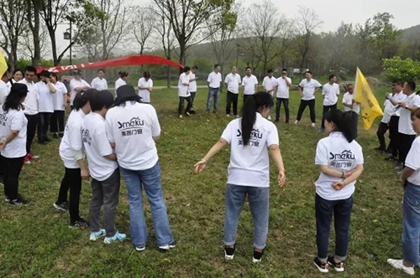 美固門窗2019春游團建活動圓滿結束，不負芳華不負卿！