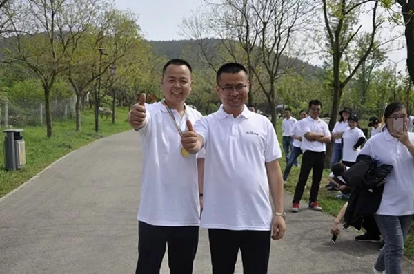 美固門窗2019春游團建活動圓滿結束，不負芳華不負卿！