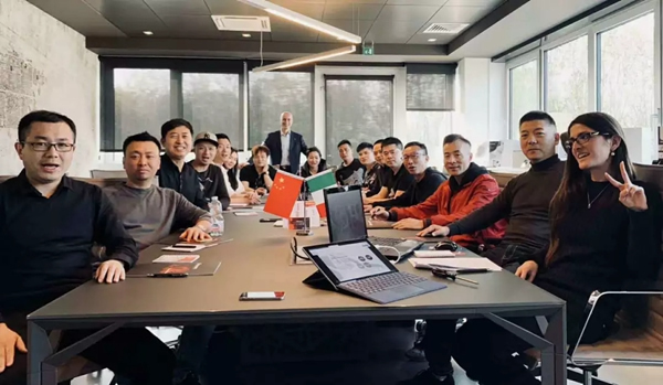群喜木門帶您一同探索米蘭之旅中的工匠精神！