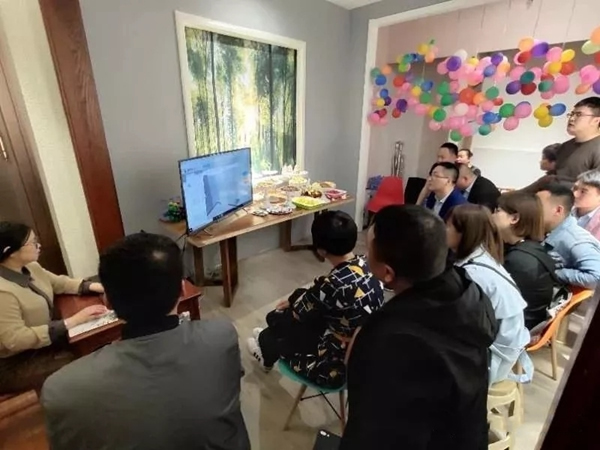 春天木門湖北、京津冀優(yōu)秀經(jīng)銷代表工作總結(jié)分享會(huì)