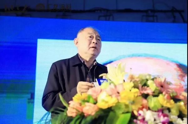 LED UV漆問世意義重大，匯龍涂料引領(lǐng)環(huán)保漆未來