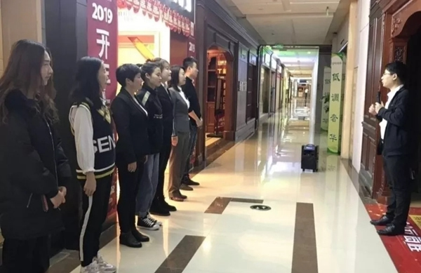 鑫迪木門“2019開年大促”進行中，超火爆現(xiàn)場等你來！