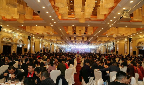 重磅消息！熱烈祝賀晟王公司榮獲“2018年度廣東省門業(yè)協(xié)會卓越單位”稱號！