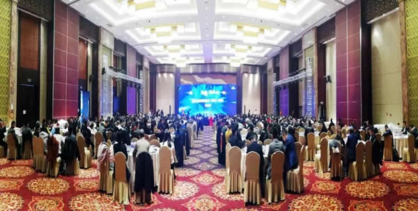 再添喜訊  喬金斯被授予浙江省家居行業(yè)協(xié)會第六屆理事長單位