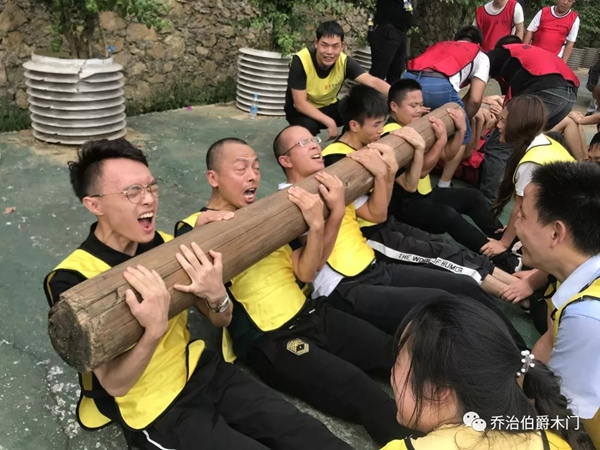 喬治伯爵“巔峰戰(zhàn)將特訓(xùn)”戶外拓展培訓(xùn)活動(dòng)順利開展