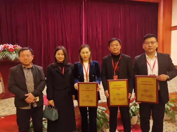 慈善公益，讓愛(ài)的羽翼更加豐滿 ‖ 林源木門(mén)助推中國(guó)慈善公益事業(yè)，用愛(ài)構(gòu)筑一處溫暖人間的熱源