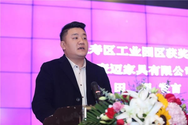 重慶木門(mén)舉行會(huì)員大會(huì)、年會(huì)、團(tuán)拜會(huì)