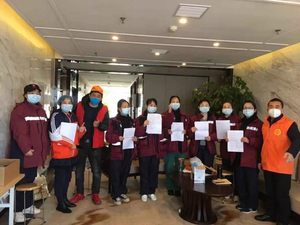 千川木門(mén)：病毒肆虐 后方有我們的身影