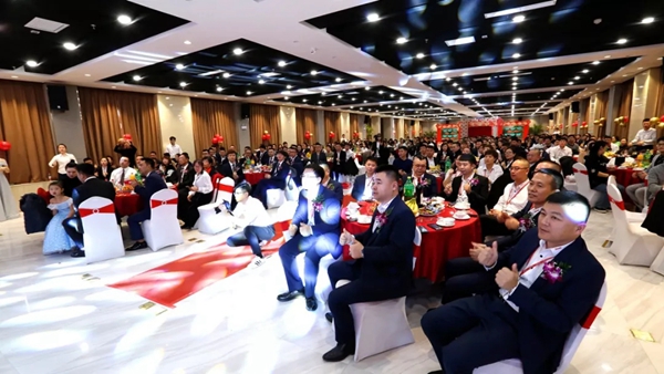 展志天華隆重舉行2019-2020集團(tuán)年會(huì)暨新春嘉年華活動(dòng)