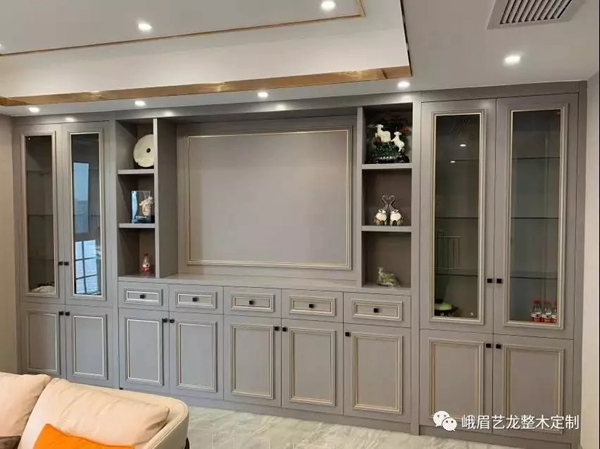 藝龍木門·整木定制實(shí)景安裝圖 總有一種風(fēng)格是你的“愛”