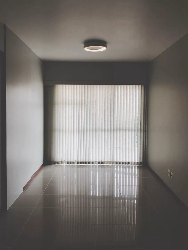 DINA斯堪迪那：黑色在家中的魅力 且看黑色愛(ài)好者的家裝理念