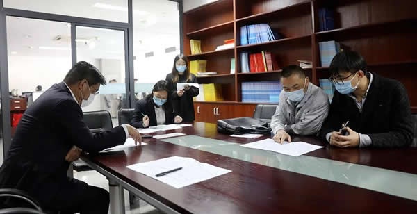 重點(diǎn)企業(yè)拿到門博會
