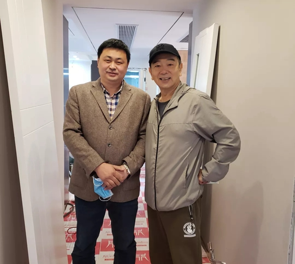 [名人堂]年收入300萬，從夫妻小店蛻變成身價千萬的大BOSS，他只用了七年。