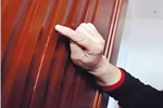 成都木門告訴你木門開裂，你會解決么？