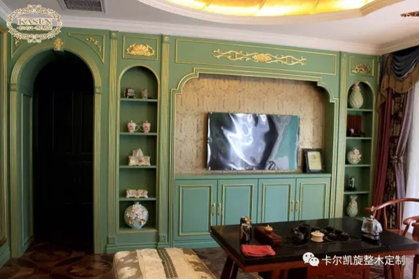 卡爾·凱旋木門：實(shí)木定制的非凡魅力