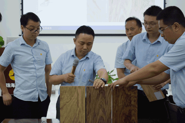展辰新材：精進專業(yè)能力 打造特色品牌服務