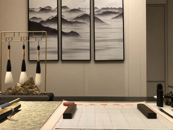 盈康世家木門：當古典與現(xiàn)代碰撞，新中式便是理想中家的模樣