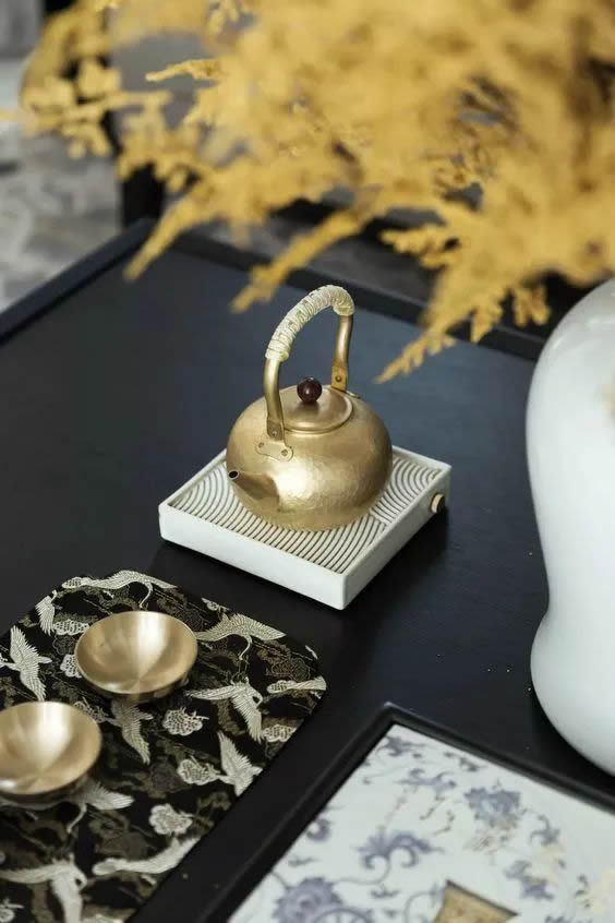 藝龍木門(mén)·整木定制：新中式輕奢，流行正當(dāng)時(shí)