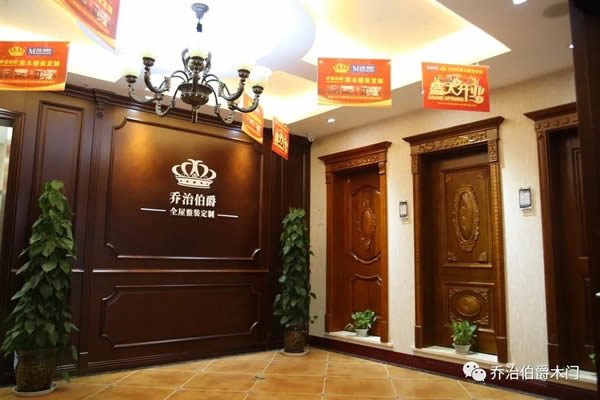 喬治伯爵：進口原木護墻板，是洋房別墅的最愛