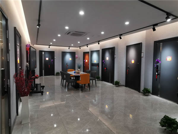 600㎡王力南寧新形象旗艦店，開業(yè)當(dāng)天業(yè)績就突破30萬