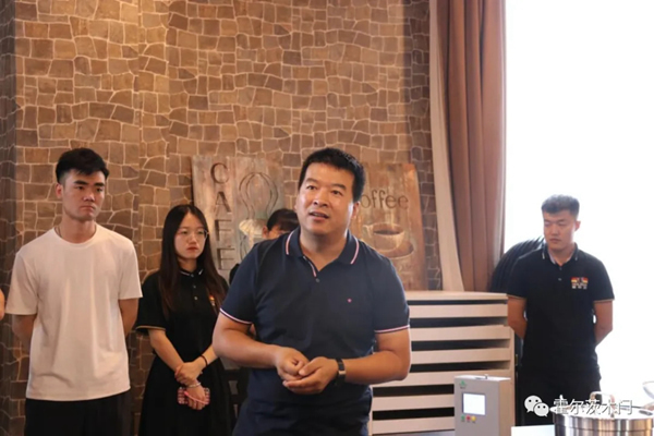 霍爾茨與經(jīng)銷商精英們齊聚一堂，共議“增長”新課題！