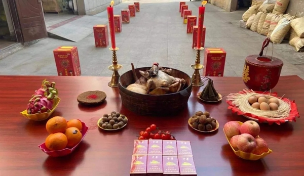 嘉尊木門開工大吉 “犇”赴新征程