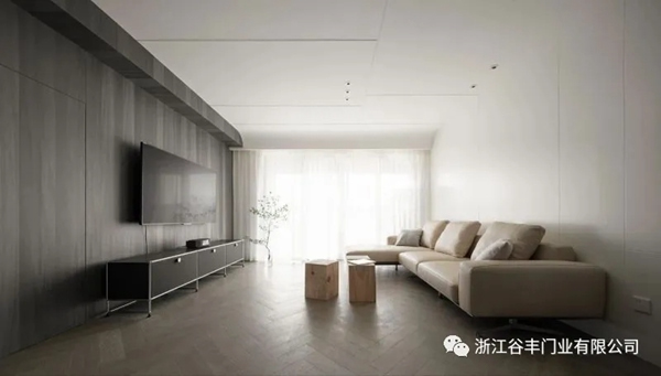 谷豐木門為你展現(xiàn)簡約不簡單的時尚美