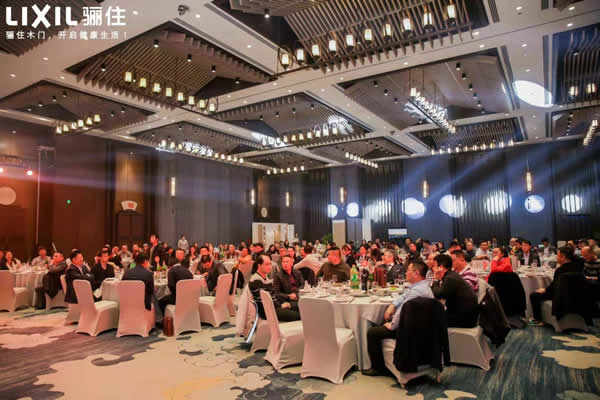 “?！鞭D(zhuǎn)乾坤，2021驪住通世泰全國經(jīng)銷商大會圓滿落幕！