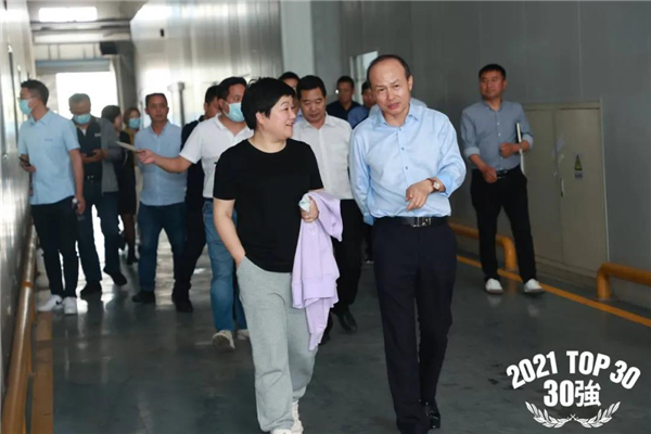 金迪木門(mén)榮獲“2021中國(guó)木門(mén)行業(yè)產(chǎn)品質(zhì)量、售后服務(wù)雙承諾位”