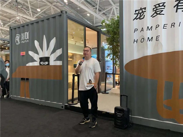 潤成創(chuàng)展丨新品“離騷”亮相深圳設計周