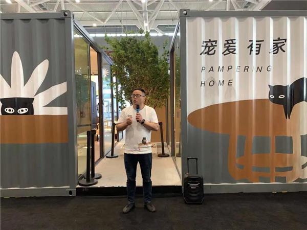 潤成創(chuàng)展丨新品“離騷”亮相深圳設計周