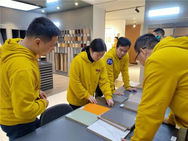 金迪木門2021經(jīng)銷商峰會(huì)圓滿舉行