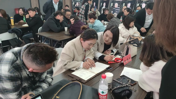 孟氏木門2021新商強(qiáng)化第一季成功舉行